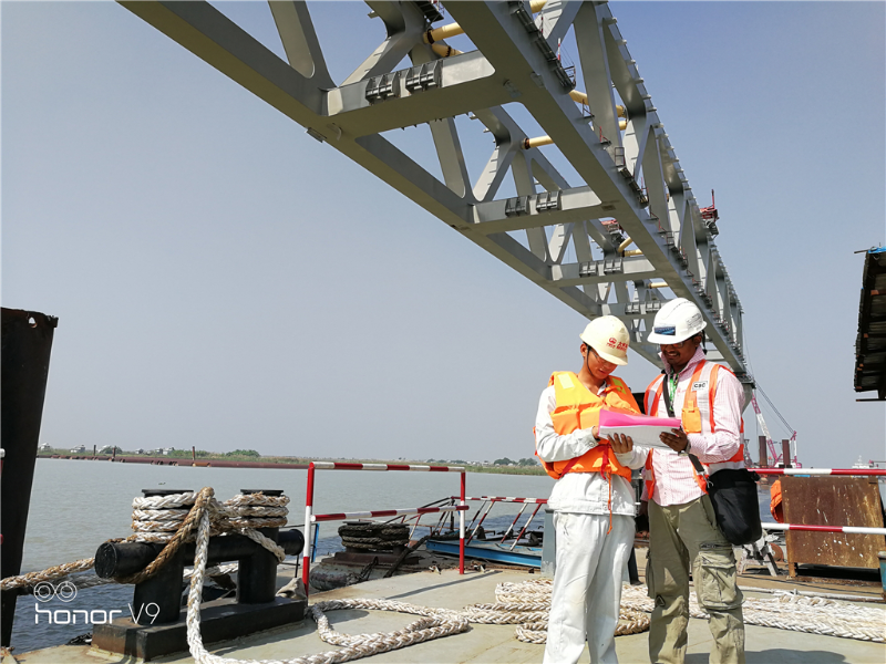 Dream of Bangladesh and China¡ª¡ªYouth in Padma Bridge